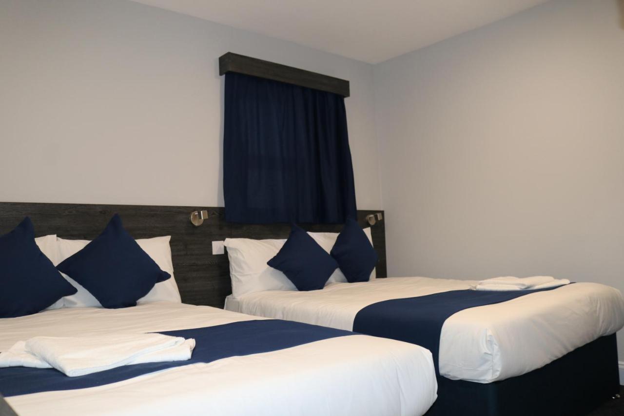Blue Sapphire Hotel อิลฟอร์ด ภายนอก รูปภาพ
