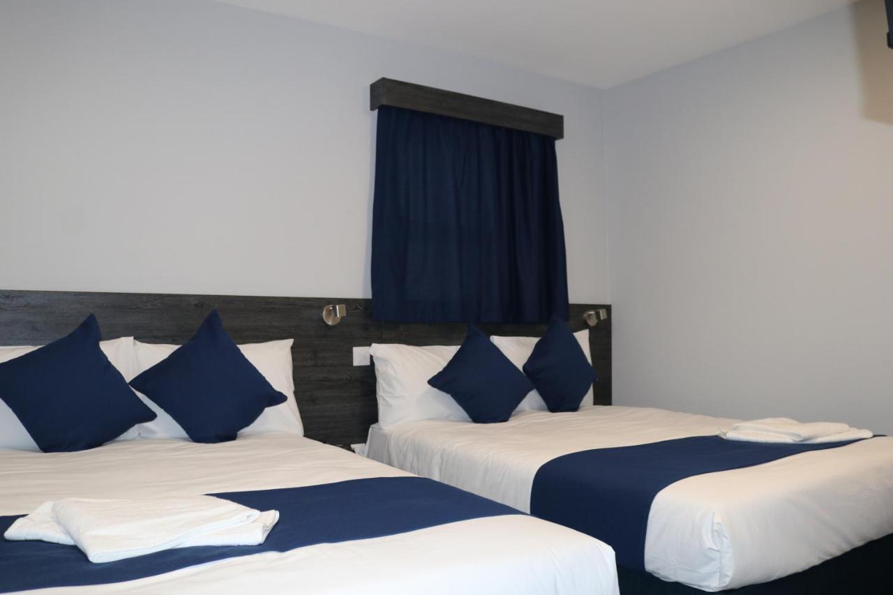 Blue Sapphire Hotel อิลฟอร์ด ภายนอก รูปภาพ
